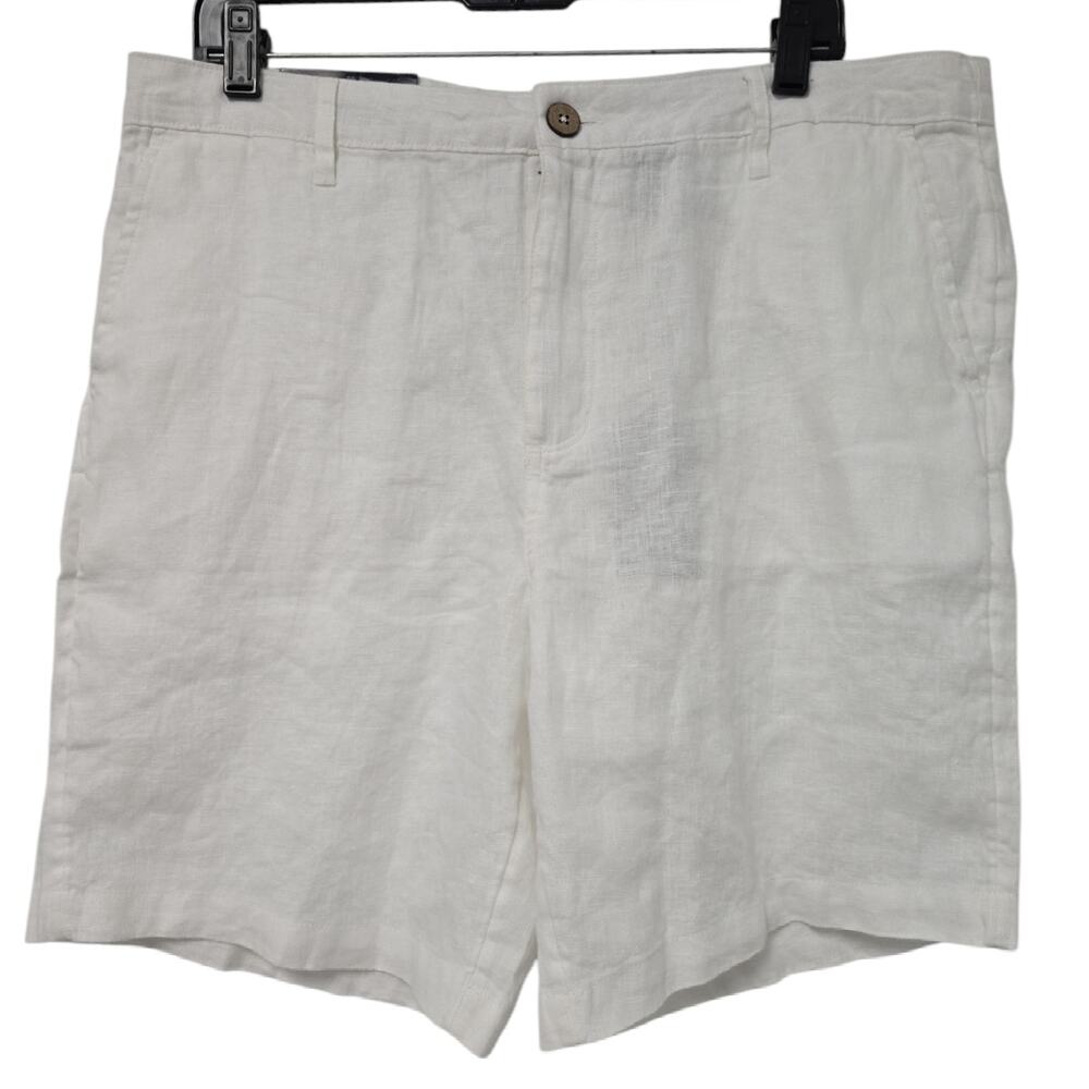 Daniel Hechter White Flat Front Men Shorts